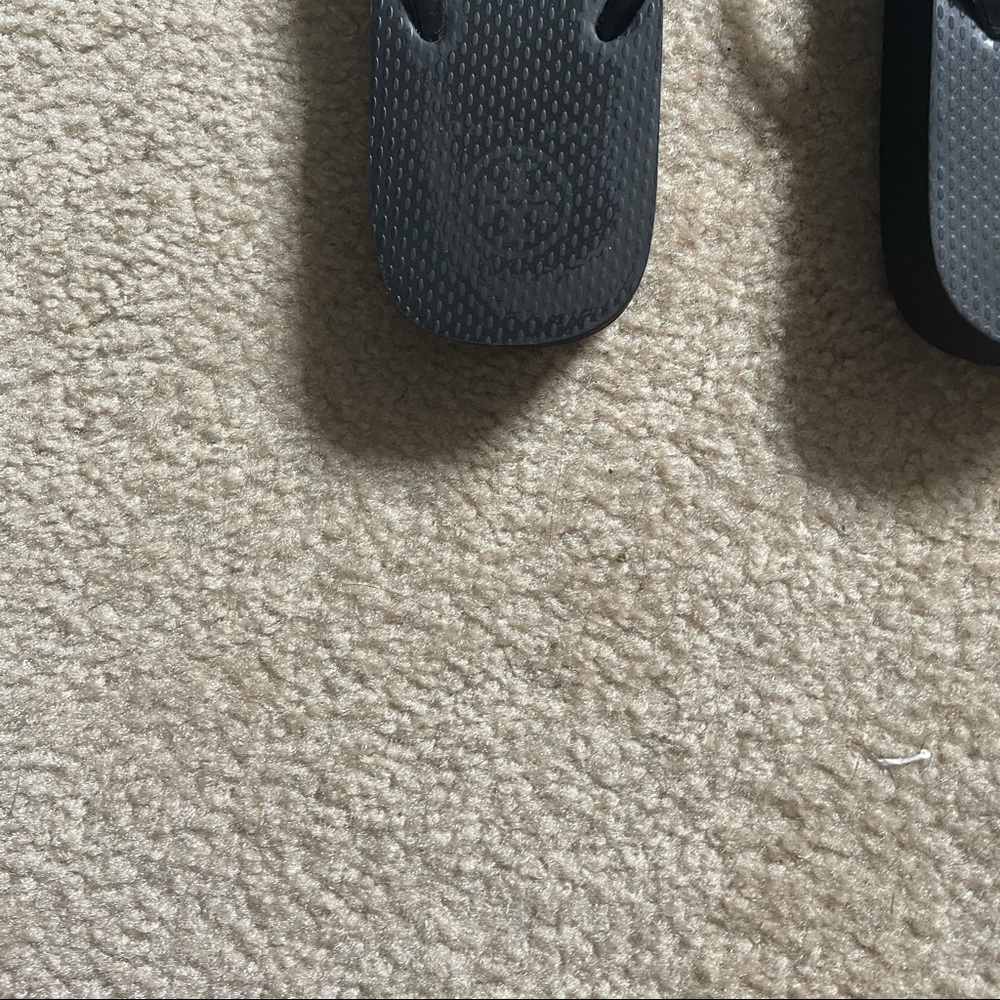 Tory Burch slides used but in good condition